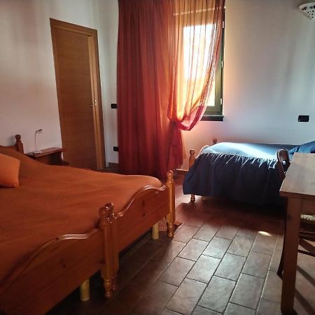Agriturismo Le Oche Selvatiche Lauzacco Eksteriør billede
