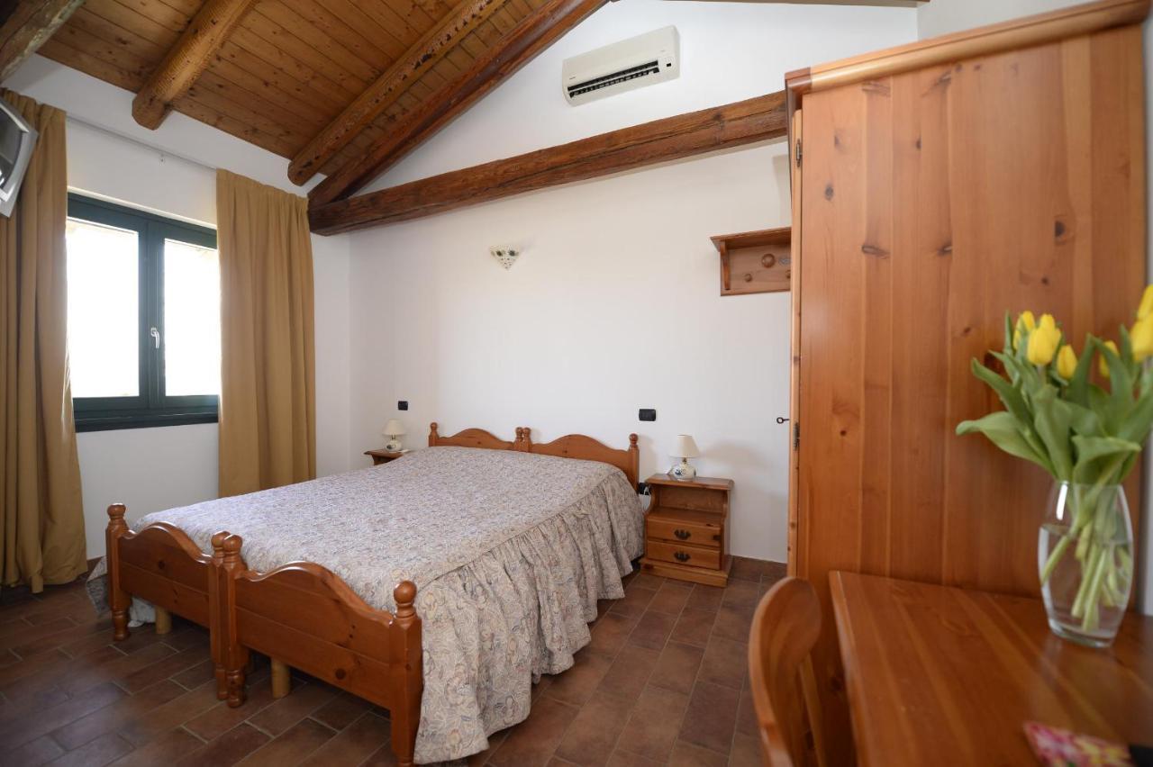 Agriturismo Le Oche Selvatiche Lauzacco Eksteriør billede