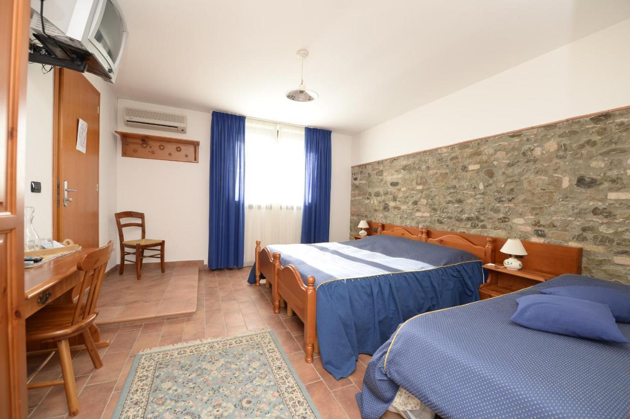 Agriturismo Le Oche Selvatiche Lauzacco Eksteriør billede