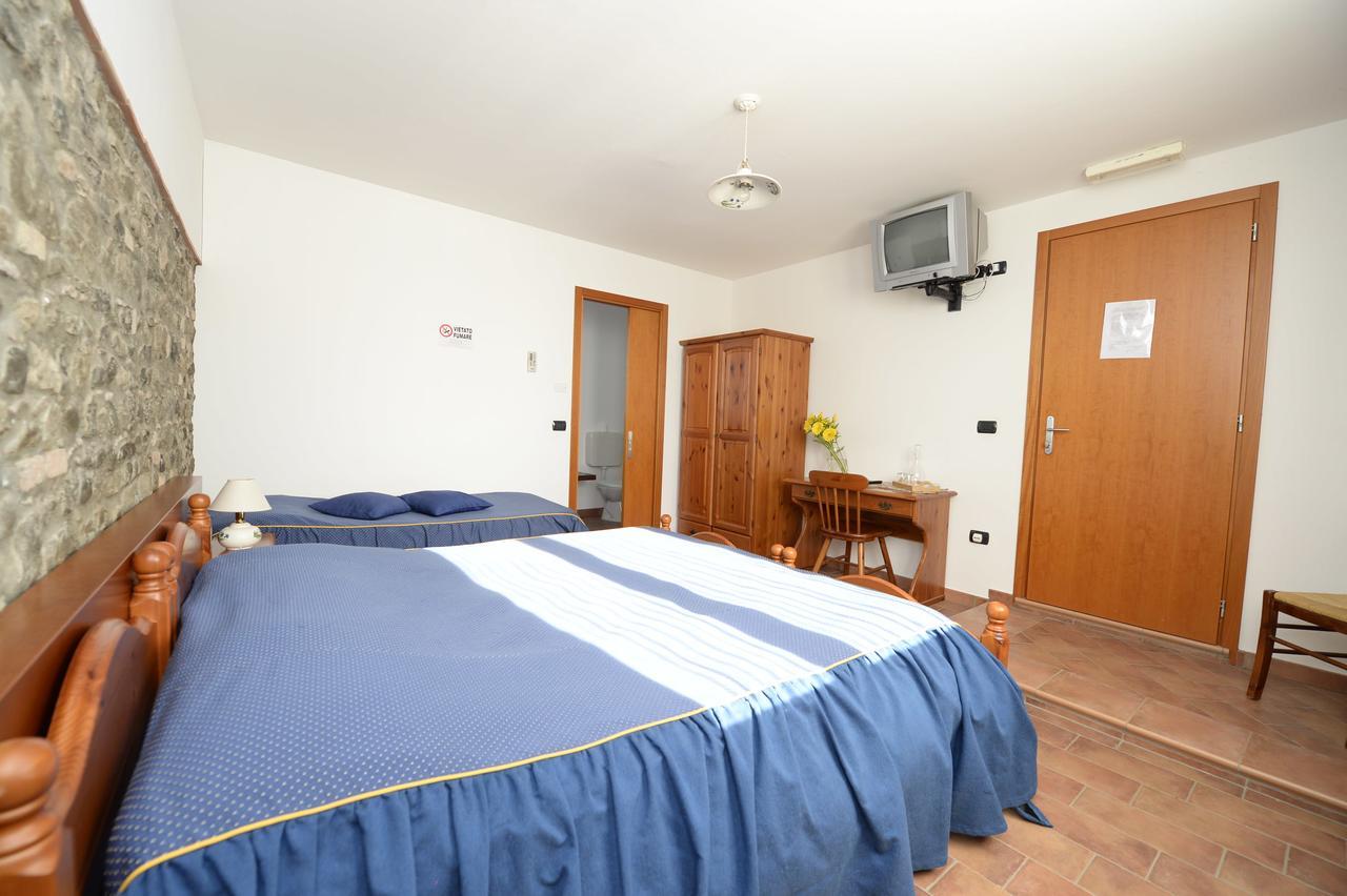 Agriturismo Le Oche Selvatiche Lauzacco Eksteriør billede