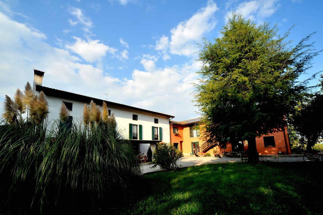 Agriturismo Le Oche Selvatiche Lauzacco Eksteriør billede