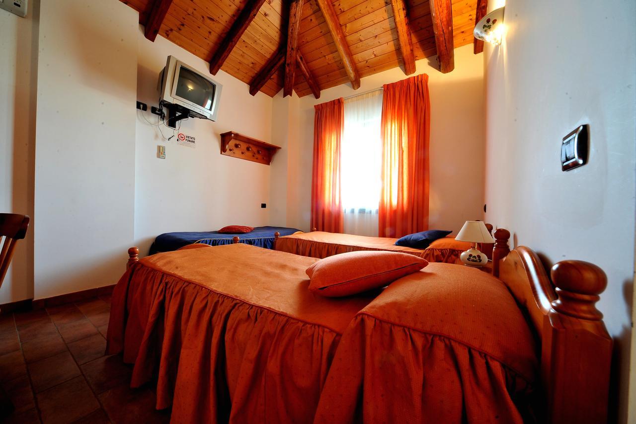 Agriturismo Le Oche Selvatiche Lauzacco Eksteriør billede