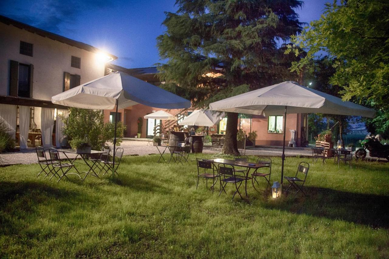 Agriturismo Le Oche Selvatiche Lauzacco Eksteriør billede